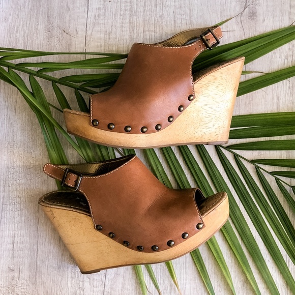 Sam Edelman Shoes - Sam Edelman Tan Camilla Wedge Sandals 9.5